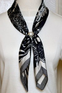Pearl Scarf
