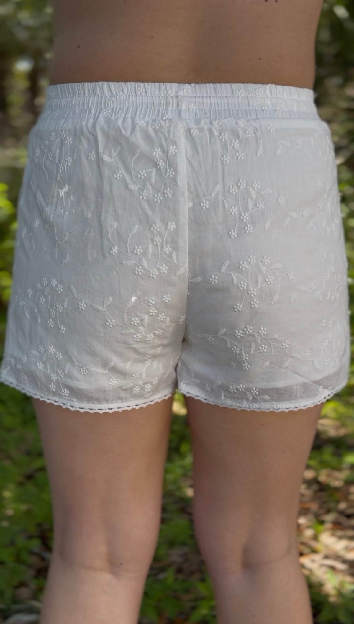 Noa Eyelet Shorts