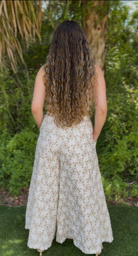 Soleia Embroidered Set