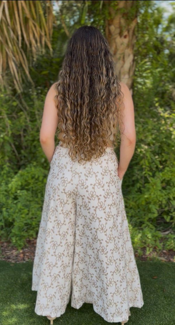 Soleia Embroidered Set