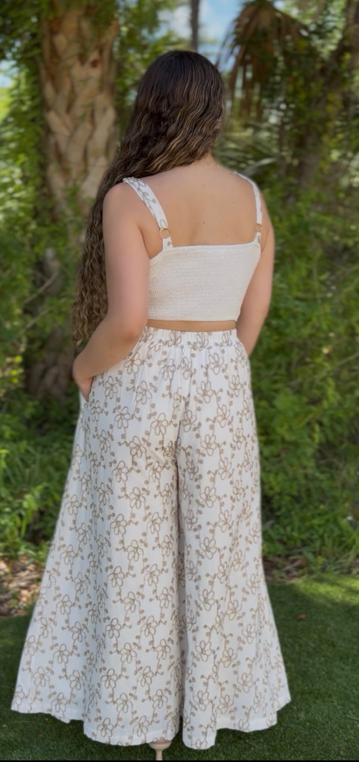 Soleia Embroidered Set