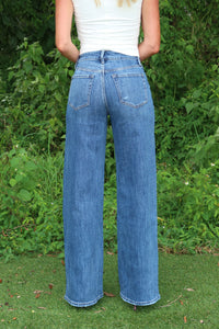 Avery Jeans