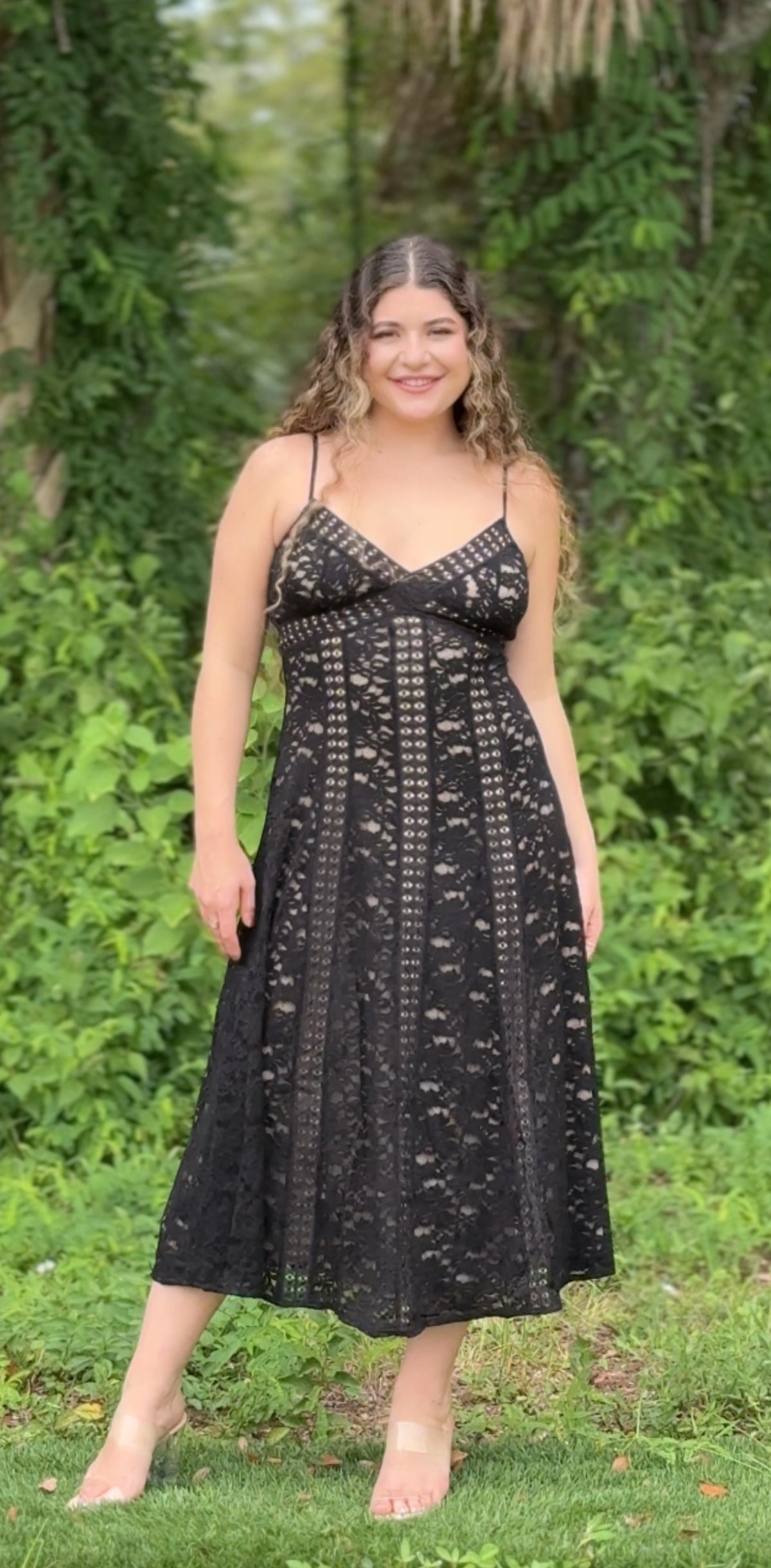 kora midi dress Vestido Midi Kora - Negro