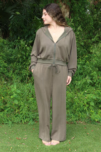 Alyvia Scuba Set