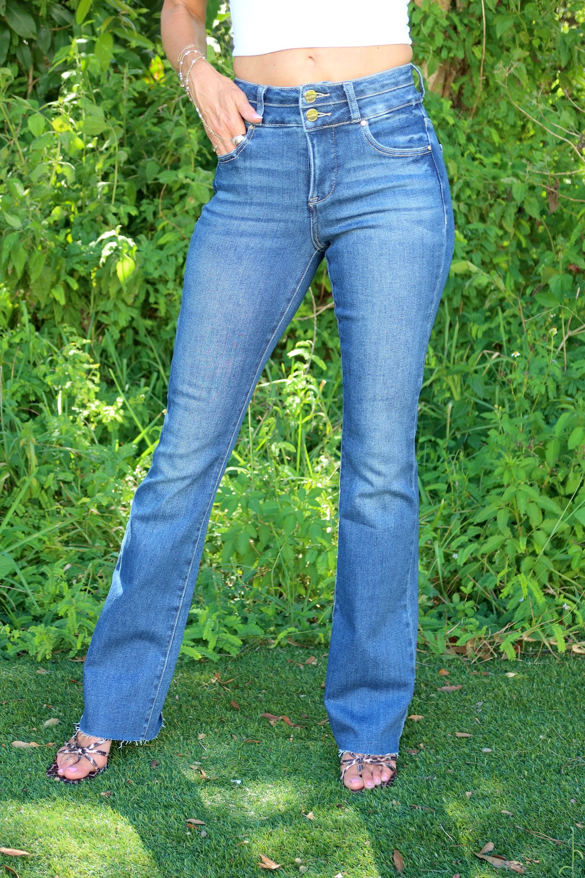 Nia Bootcut Jeans