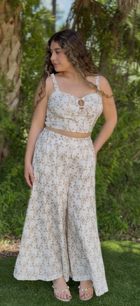 Soleia Embroidered Set