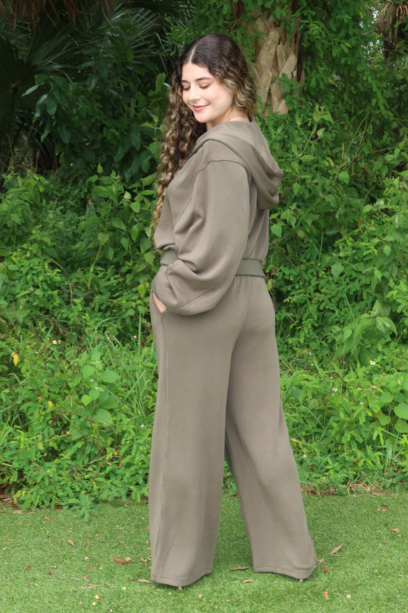Alyvia Scuba Set