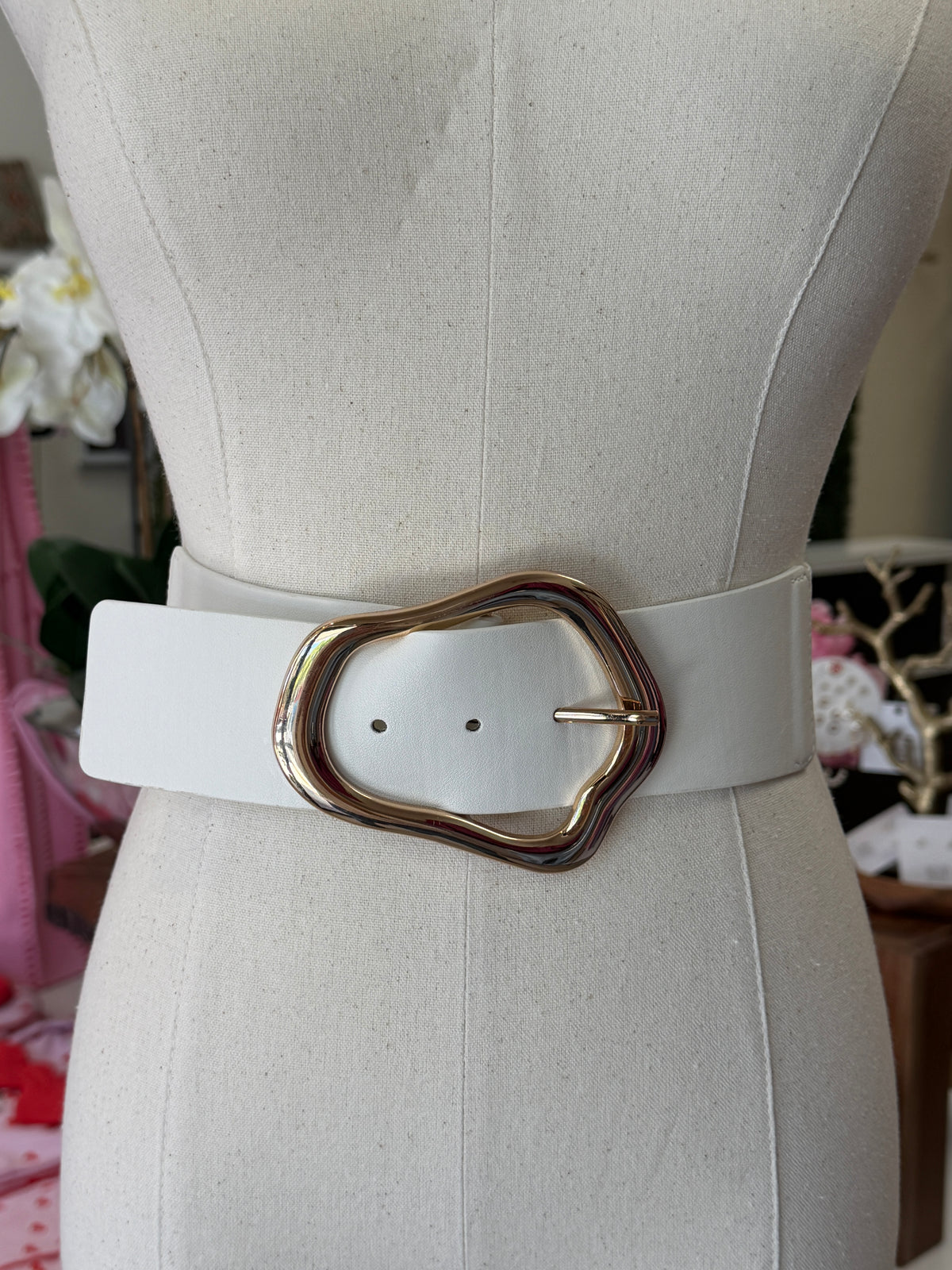 Gold Buckle Belt- White/Brown
